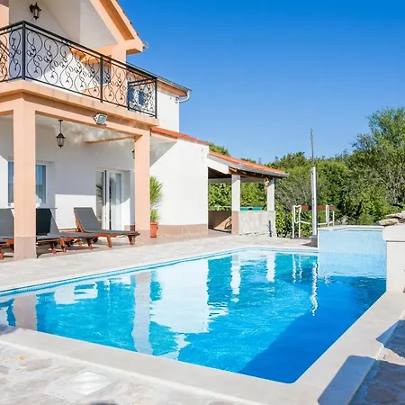 Holiday home Family Friendly House With A Swimming Pool Lecevica, Zagora - 21676 *